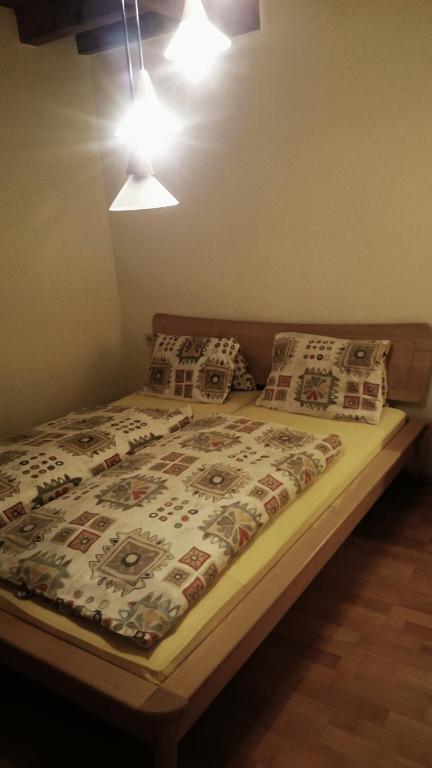 Posteľ alebo postele v izbe v ubytovaní Appartements Central