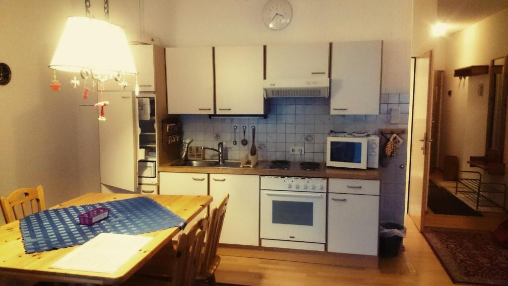 Kuchyňa alebo kuchynka v ubytovaní Appartements Central
