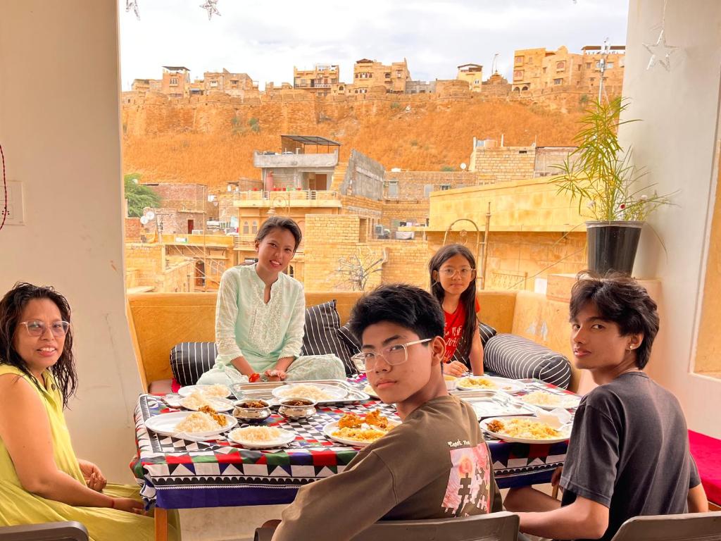 Tamu yang menginap di Hotel Shahiraj Jaisalmer