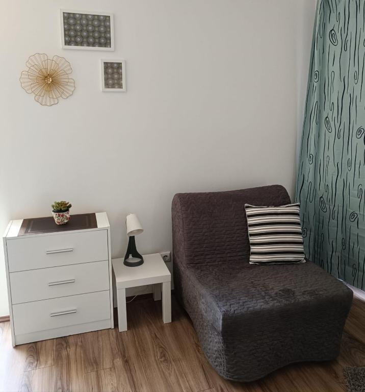 A seating area at Studio Tara Divčibare