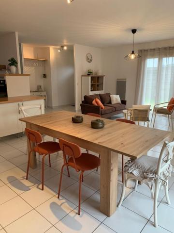 Η κουζίνα ή μικρή κουζίνα στο La Belle Escale