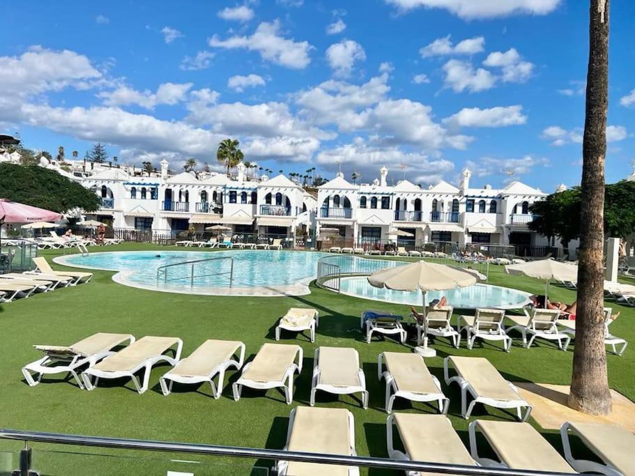 Bazén v ubytování Cozy Bungalow playmar 23 nebo v jeho okolí
