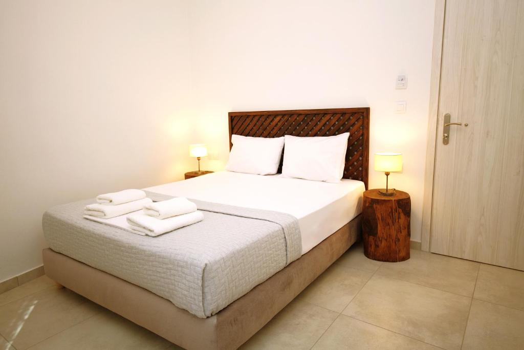 Marousos Central Guesthouse - Economy Double Room