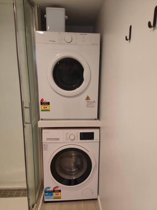 Beautiful studio near everything - Resim 9