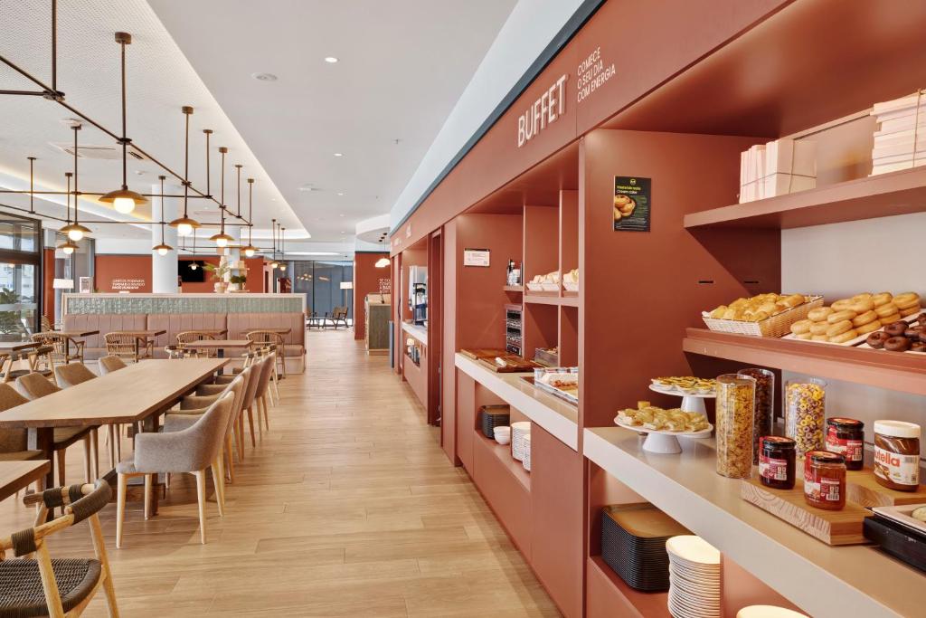 B&B HOTEL Viana do Castelo - Resim 36