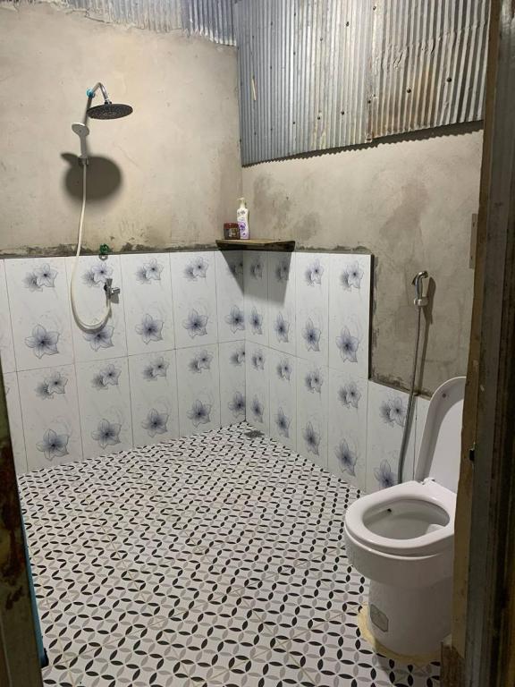 Koupelna v ubytování Family Batcave Homestay