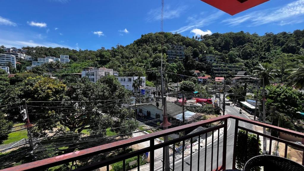 Coco Mountain View Guest House Hotel - Resim 39