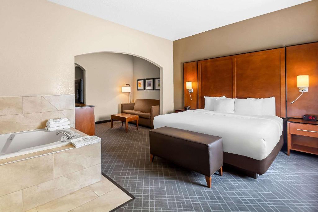 Comfort Suites Vincennes photo