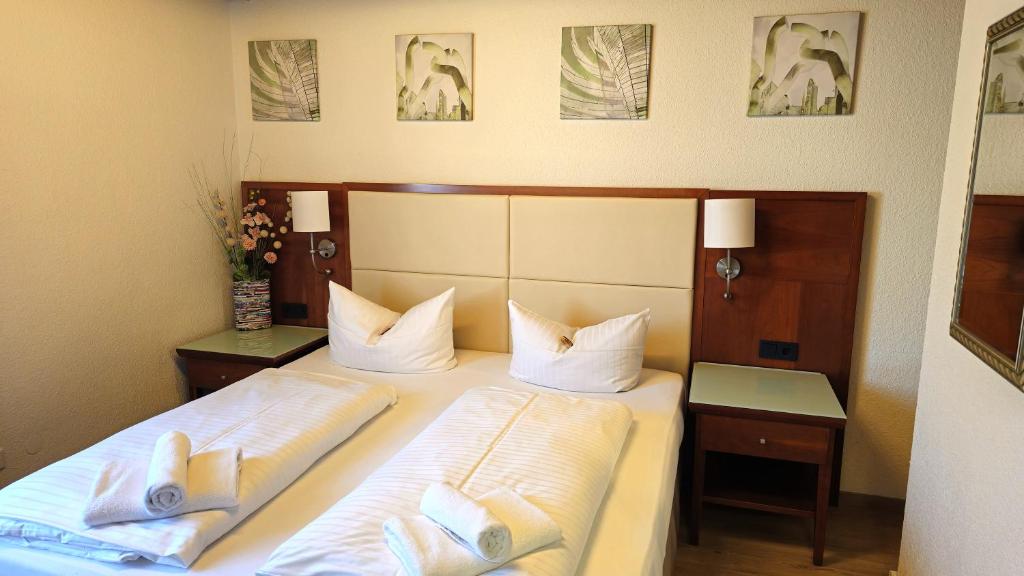 Hotel Avenue Altenfurt - Resim 12