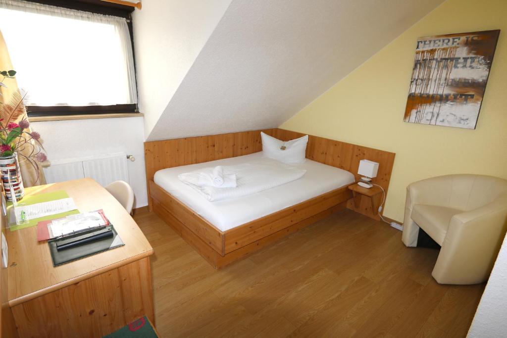 Hotel Avenue Altenfurt - Resim 31