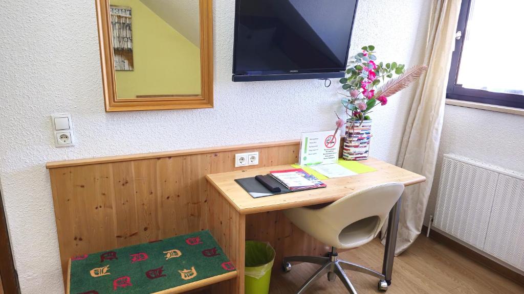 Hotel Avenue Altenfurt - Resim 30