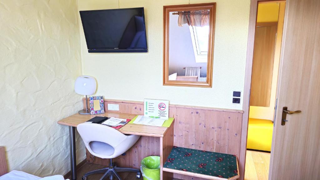 Hotel Avenue Altenfurt - Resim 36