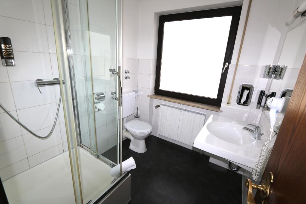 Hotel Avenue Altenfurt - Resim 42