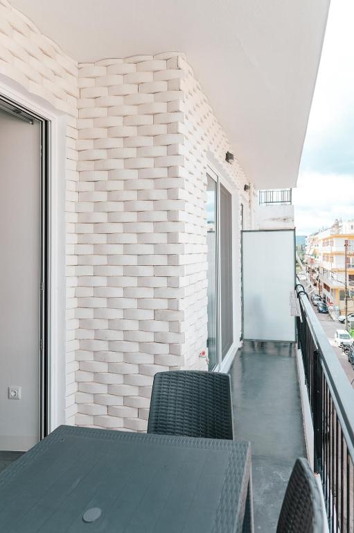 Balkoni atau teres di MAGNOLIA SUITES