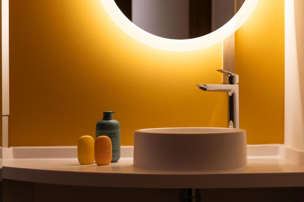 Koupelna v ubytování Nomad Hotel Dijon