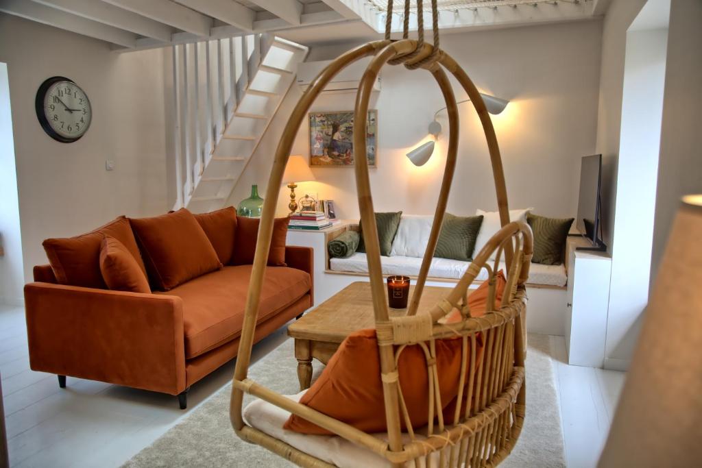 Posezení v ubytování Gîte le Grenier GRAY