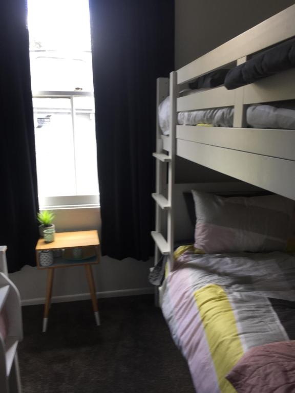 Postel nebo postele na pokoji v ubytování Ohakune Getaway