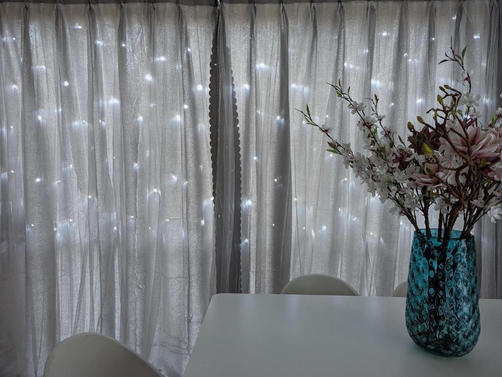 Dream home in central of Rotorua with spa pool - Resim 10