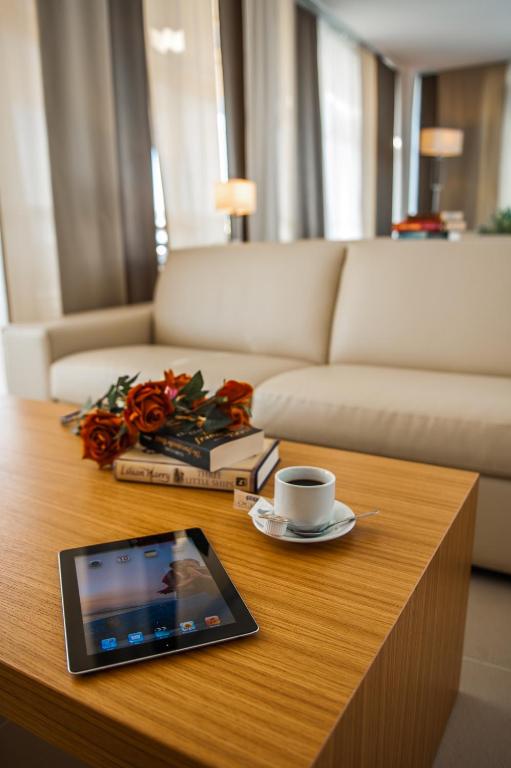 Posedenie v ubytovaní Oceanis Beach & Spa Resort