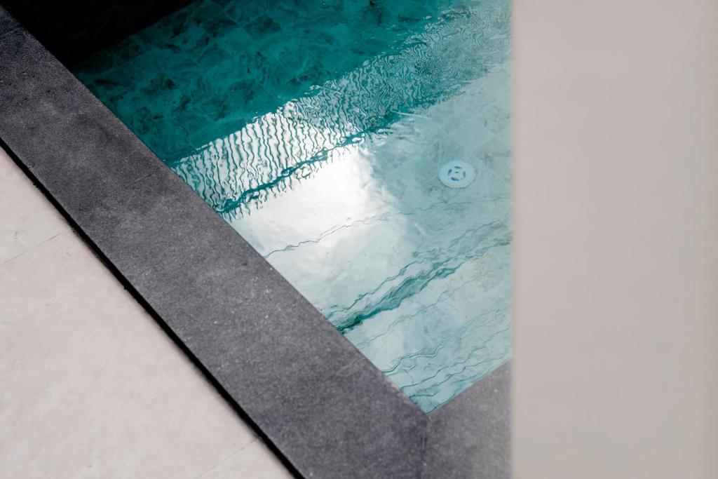 لابی و فضای عمومی 5BR Modern Luxury Pool Villa Patong TPSV140 - تصویر ۵