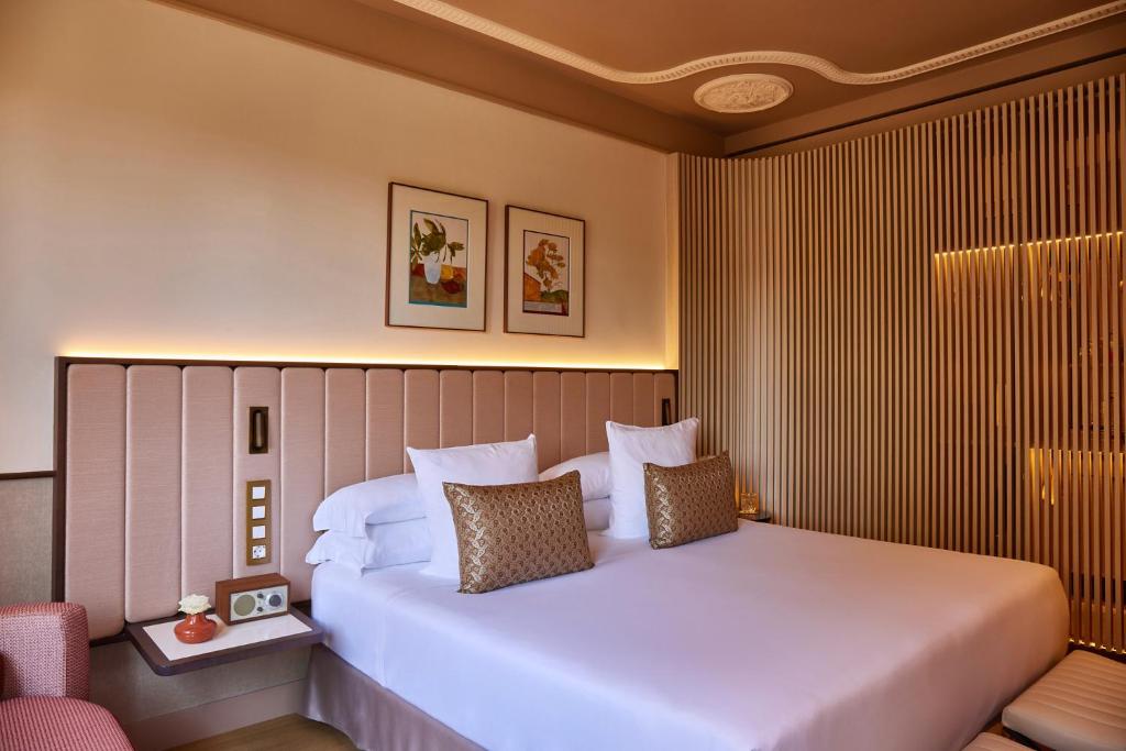 Grand Hotel Central, Small Luxury Hotels - Deluxe King Room