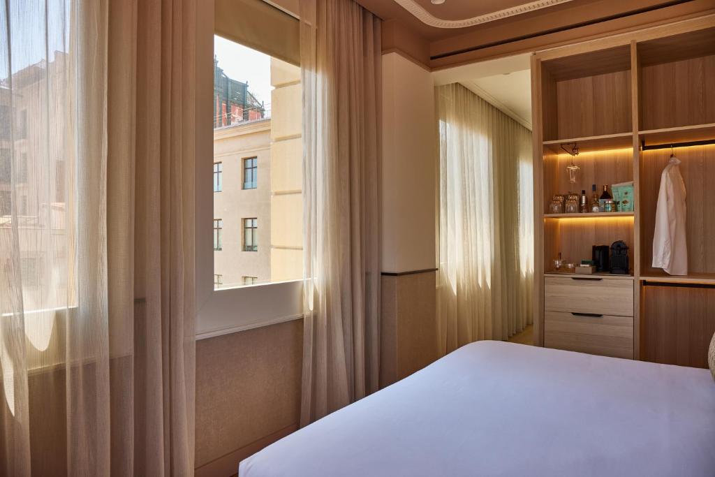 Grand Hotel Central, Small Luxury Hotels - Resim 32