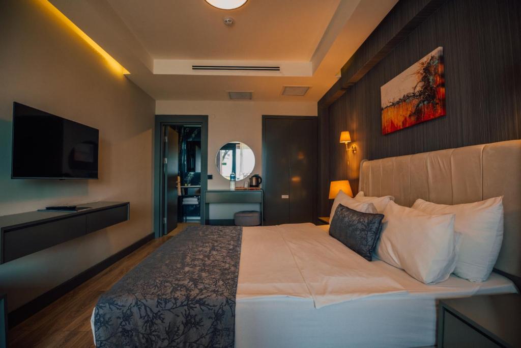 DELLAGO LUXURY HOTEL SAPANCA - Deluxe Doppelzimmer Mit Balkon