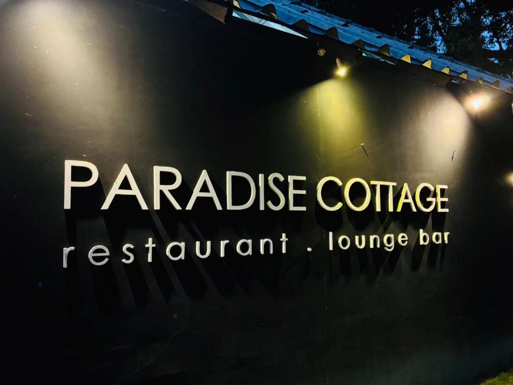 Certifikát, hodnocení, plakát nebo jiný dokument vystavený v ubytování Paradise Cottage