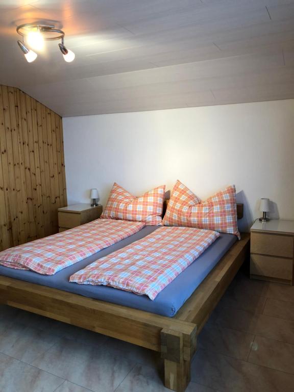 Ένα ή περισσότερα κρεβάτια σε δωμάτιο στο Haus Märzenhof