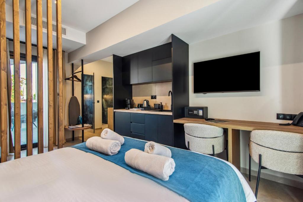 Mc Queen Boutique Apartments - 8