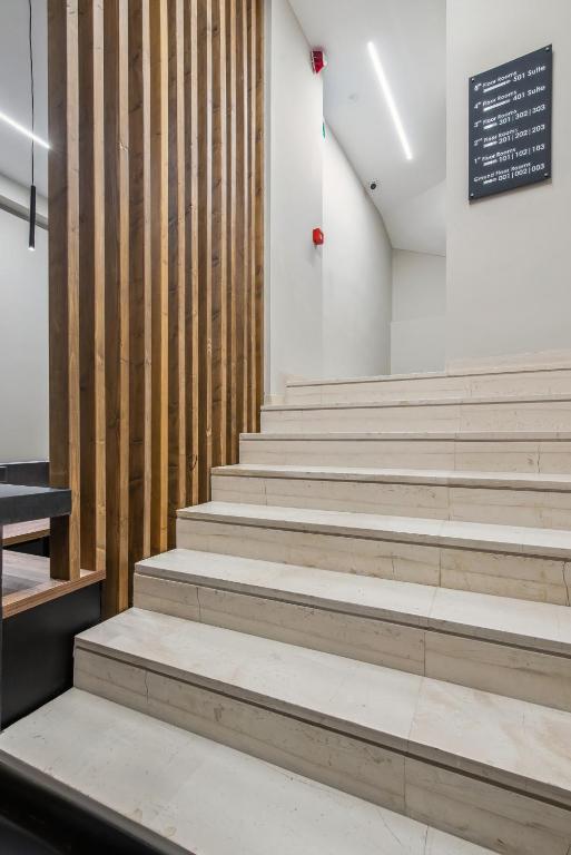 Mc Queen Boutique Apartments - Resim 41