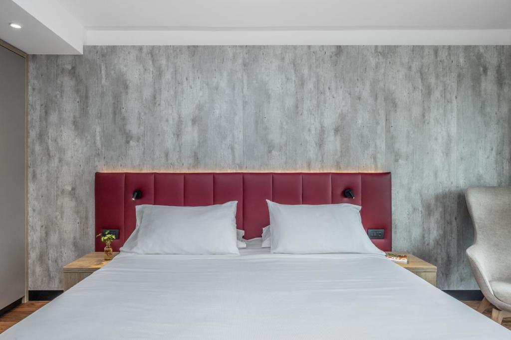 Garda Suite Hotel - Tonelli Hotels - Suite With Lake View And Balcony