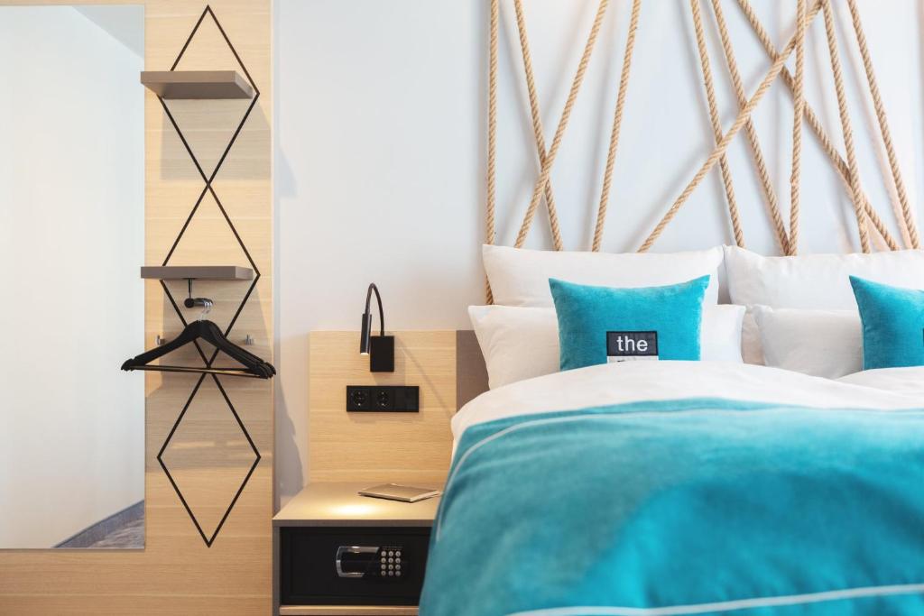 Holiday Inn - the niu, Yen Hamburg City by IHG - Resim 35