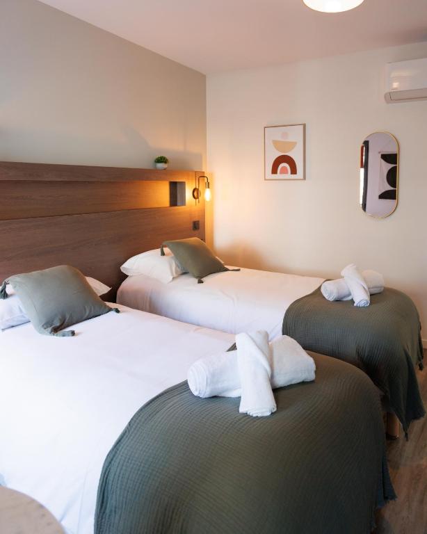Appart'hôtel Le Corot - Accès Autonome - Saint-Junien Centre - Zweibettzimmer