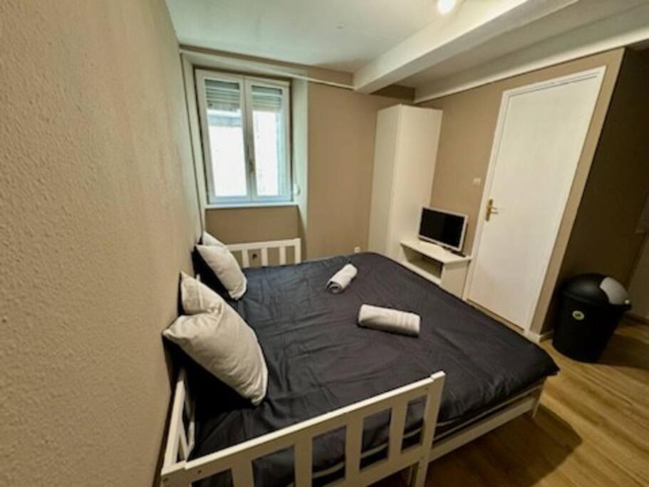Appartement proche place de la réunion au calme – photo 2