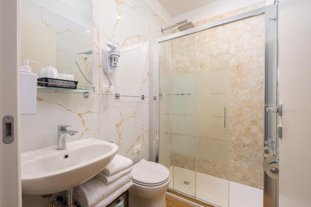 Astrid Hotel - Resim 17