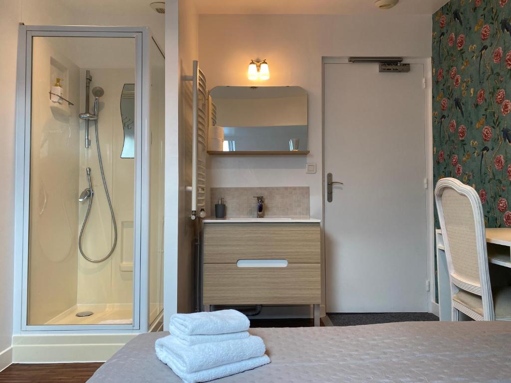 Hotel Saint Yves - Resim 3