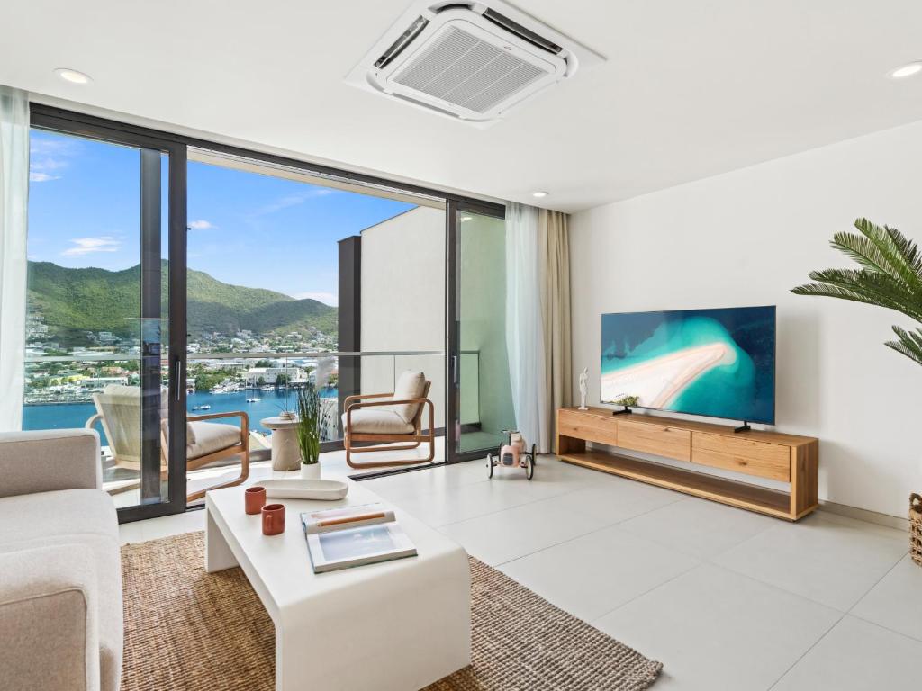 The Hills Residence - Apartamento De Un Dormitorio Con Balcón