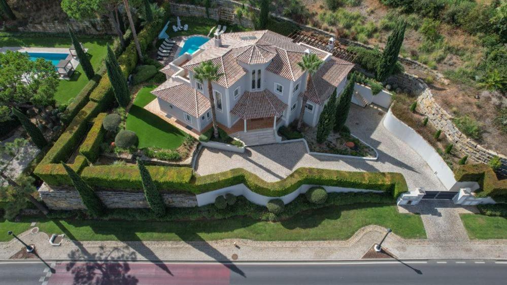 an aerial view of a large house with at Villa Mayfair - Quinta do Lago in Almancil
