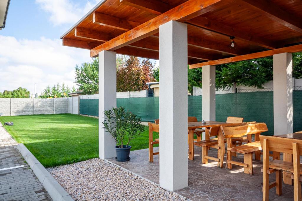 Zahrada ubytování Apartmány Katalin