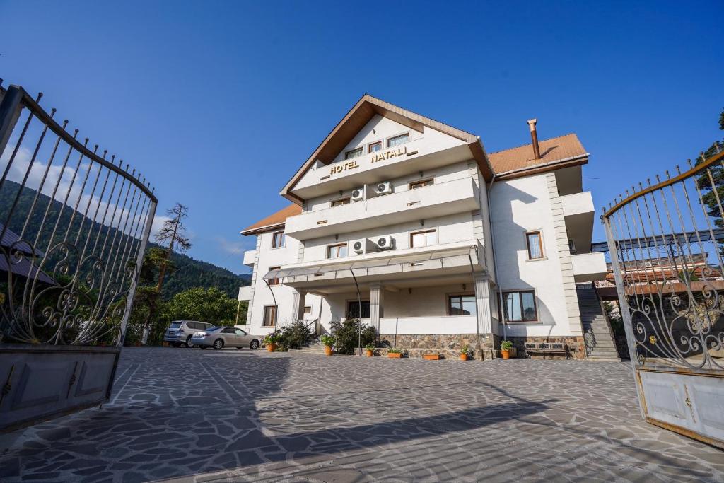 Budova, kde se hotel nachází