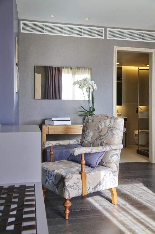 The Y Hotel - Resim 39