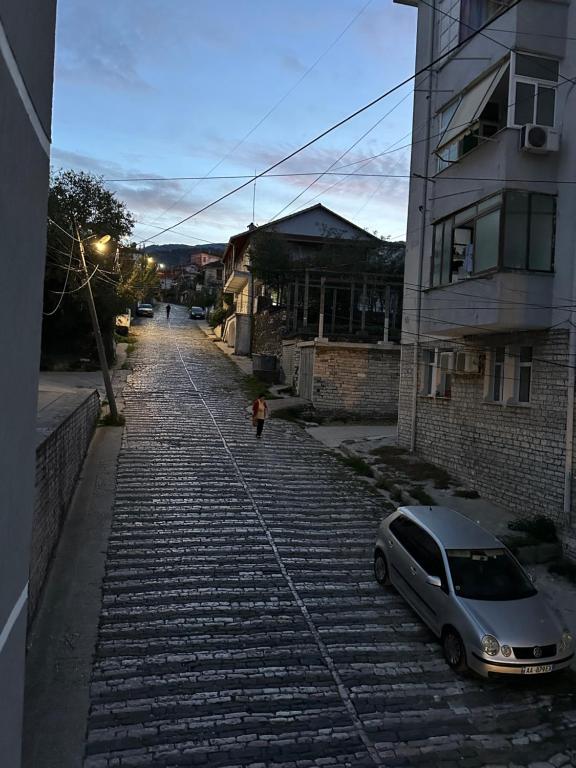 Nespecifikovaný výhled na hory nebo výhled na hory při pohledu z hotelu
