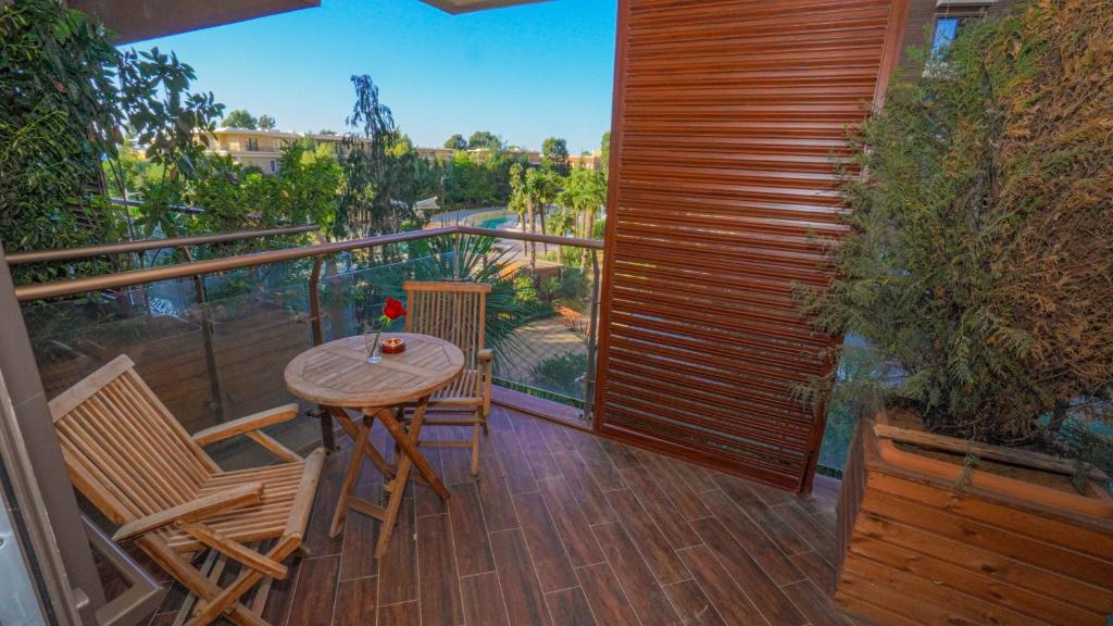 Balkón nebo terasa v ubytování Dreamlend oasis chakvi Apartament