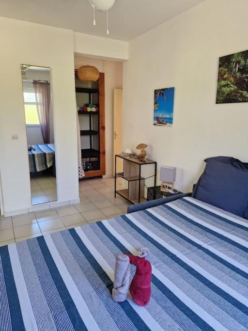 Postel nebo postele na pokoji v ubytování Gîte Ti jit la