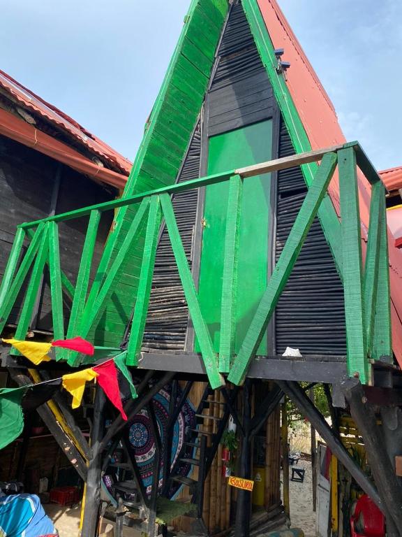Fotografija v galeriji nastanitve Tipiland baru la casa del mono v mestu Playa Blanca
