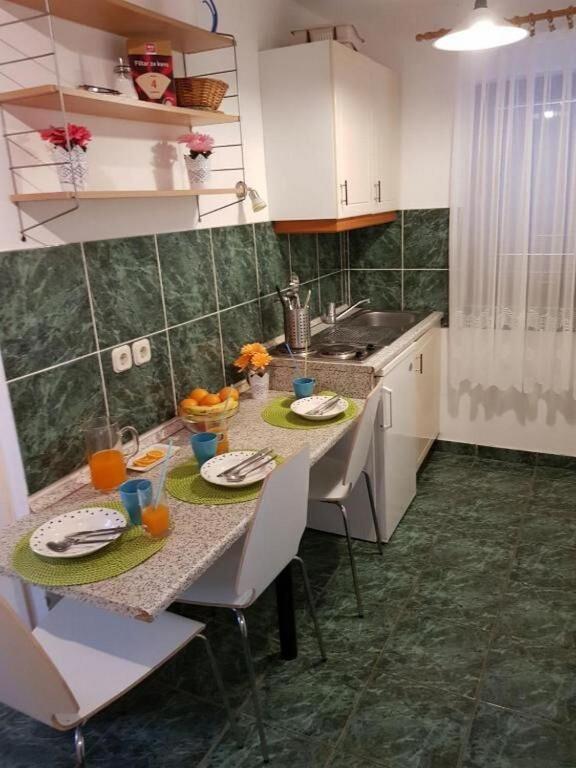 Fotografie z fotogalerie ubytování Apartments Diana Lovetovo v destinaci Vodice