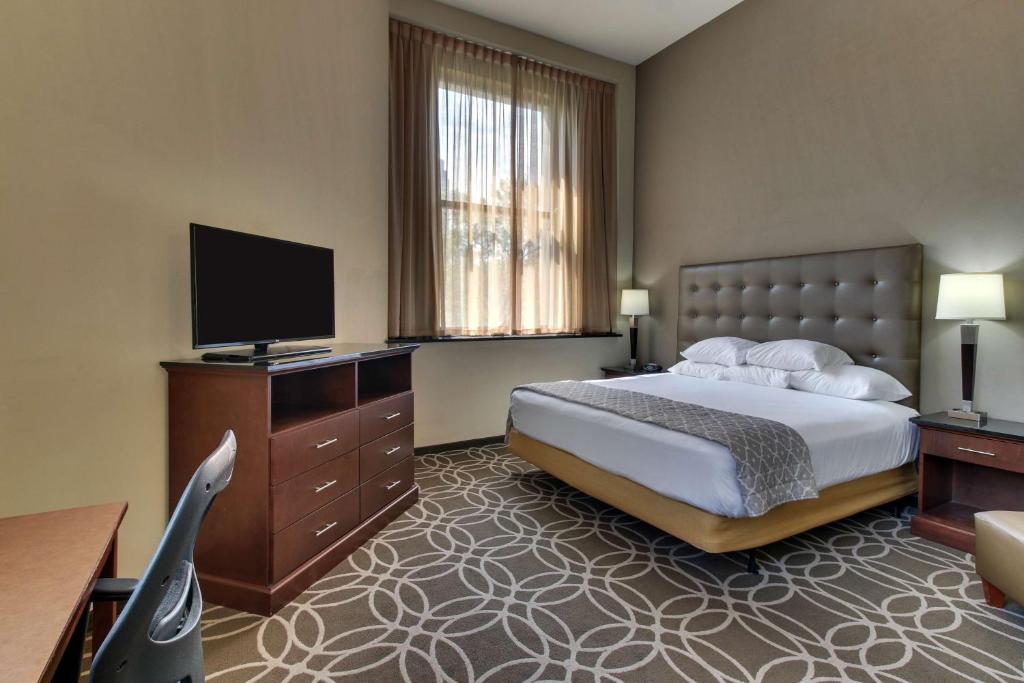Drury Plaza Hotel Cleveland Downtown photo