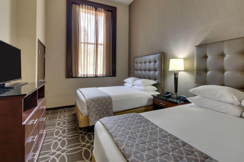 Drury Plaza Hotel Cleveland Downtown - Suite Queen Avec Deux Lits Queen