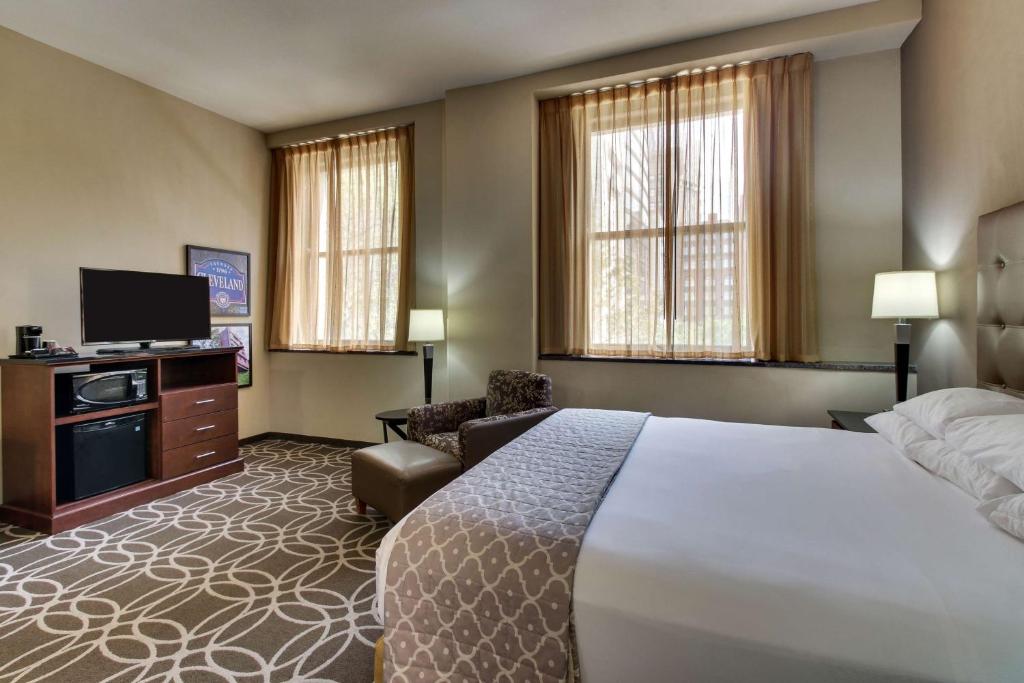 Drury Plaza Hotel Cleveland Downtown photo